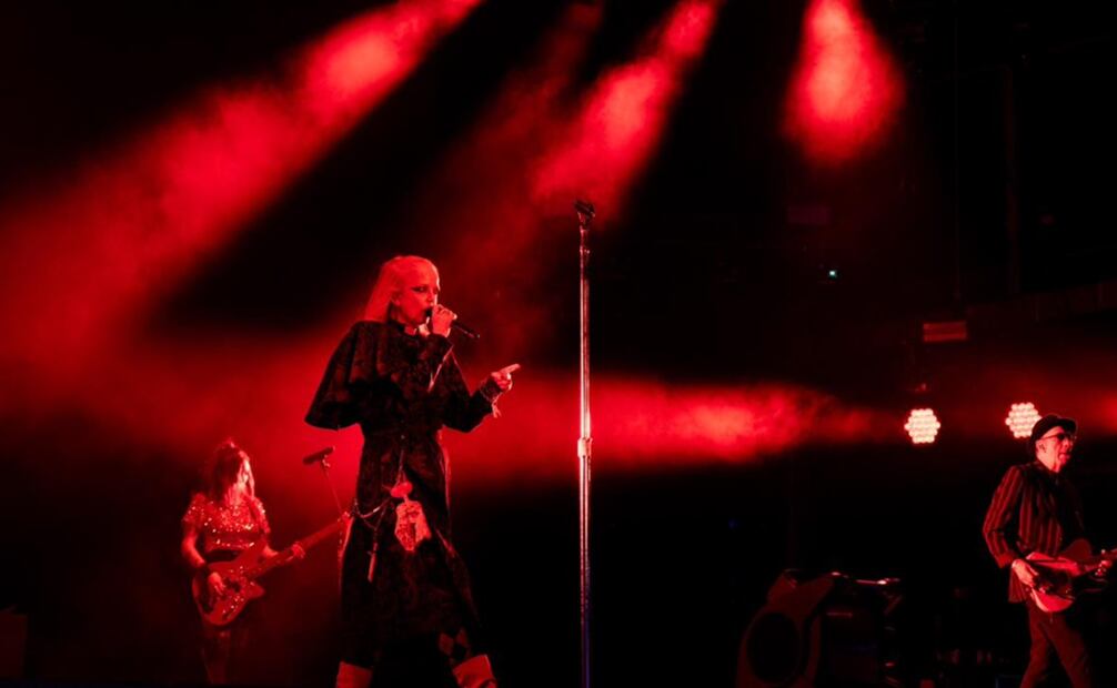 Kaiser Chiefs sube al escenario principal del Corona Capital 2025 para celebrar su álbum debut Employment, con éxitos como “I Predict a Riot. Foto: Hugo Salvador/EL UNIVERSAL.