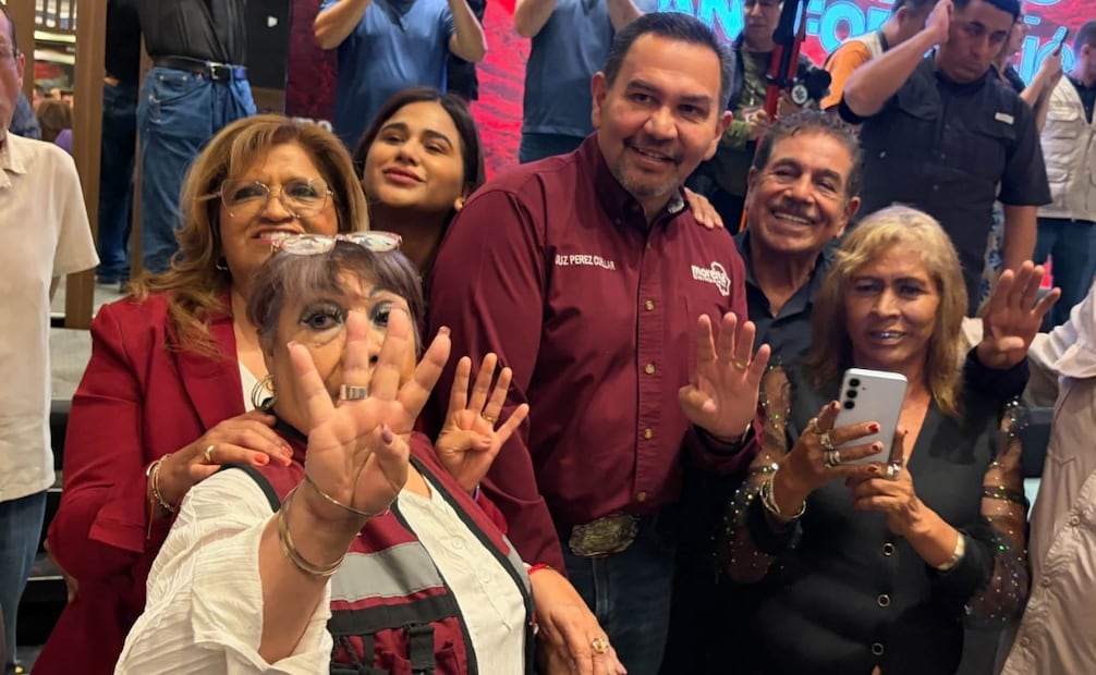 En el evento estuvieron presentes fundadores del partido de la 4T en Chihuahua y Ciudad Juárez, quienes respaldaron el proyecto del alcalde. | Foto: Especial.