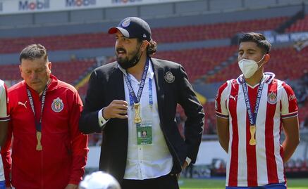 Amaury Vergara descarta dejar la presidencia de Chivas: 'Me tienen para largo'