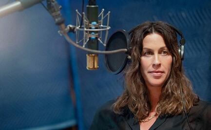 Alanis Morissette revela que fue violada por varios hombres cuando era adolescente