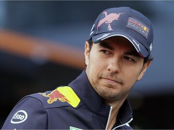 Red Bull busca un sustituto de Checo Pérez