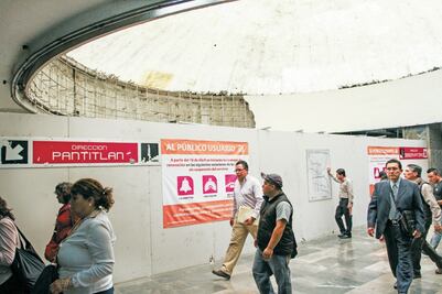 De noche, la modernización de 4 estaciones de L1 del Metro