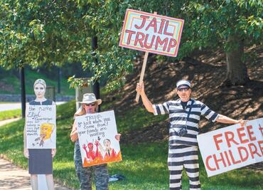 Director de Inteligencia de EU deja el cargo