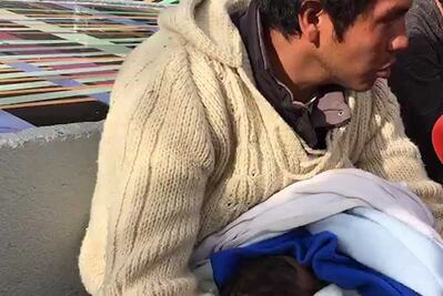 Muere bebé en brazos de pareja en situación de calle en Garibaldi