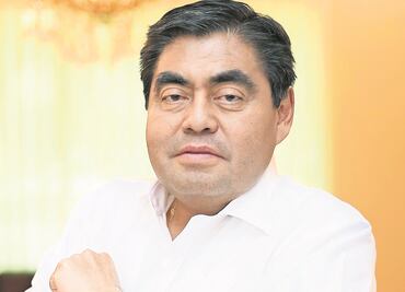 Apuesta Barbosa a elección extraordinaria en Puebla