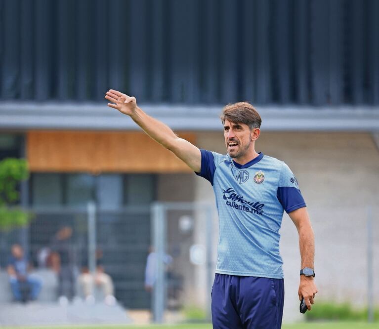 El europeo sabe que debe reaccionar pronto. Foto: Club Guadalajara