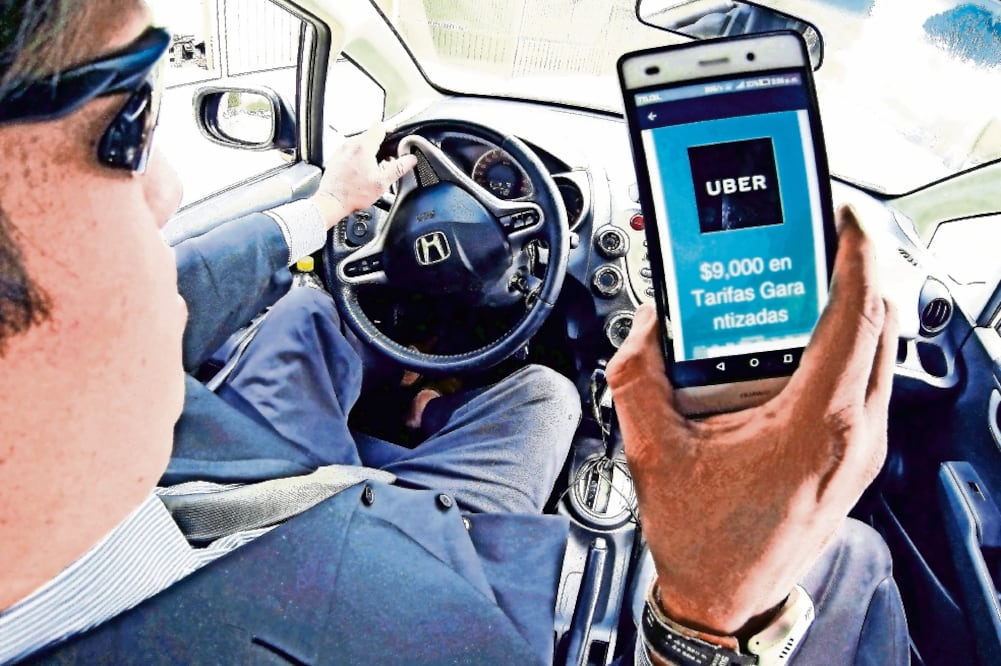 La empresa Uber asegura que no ha detectado una tendencia significativa de presuntos cobros excesivos (ARCHIVO EL UNIVERSAL)