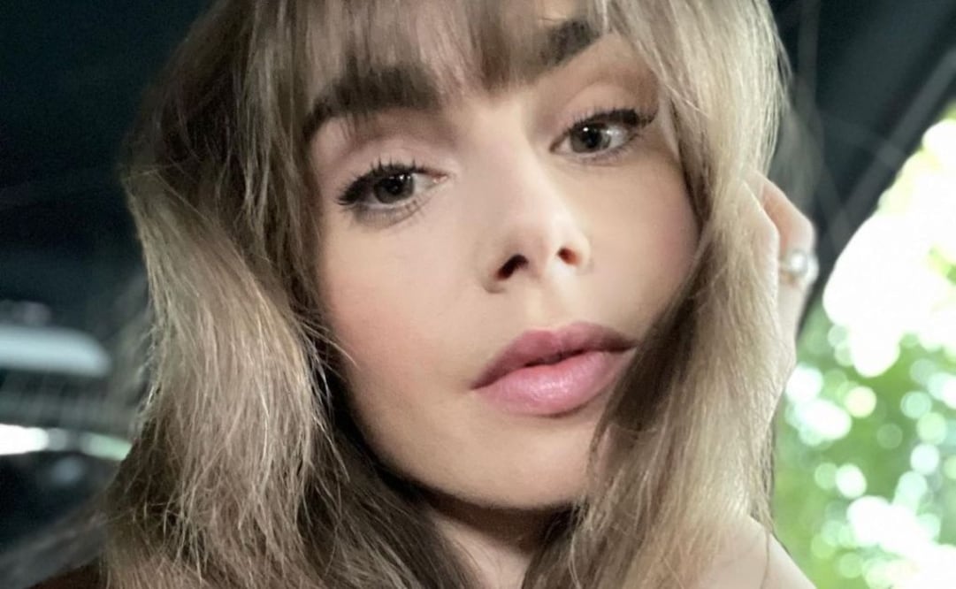 Lily Collins mirando a la cámara. Fuente: Instagram @lilyjcollins