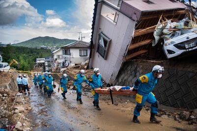 Suman 179 muertos por inundaciones en Japón; Shinzo Abe visita zonas afectadas
