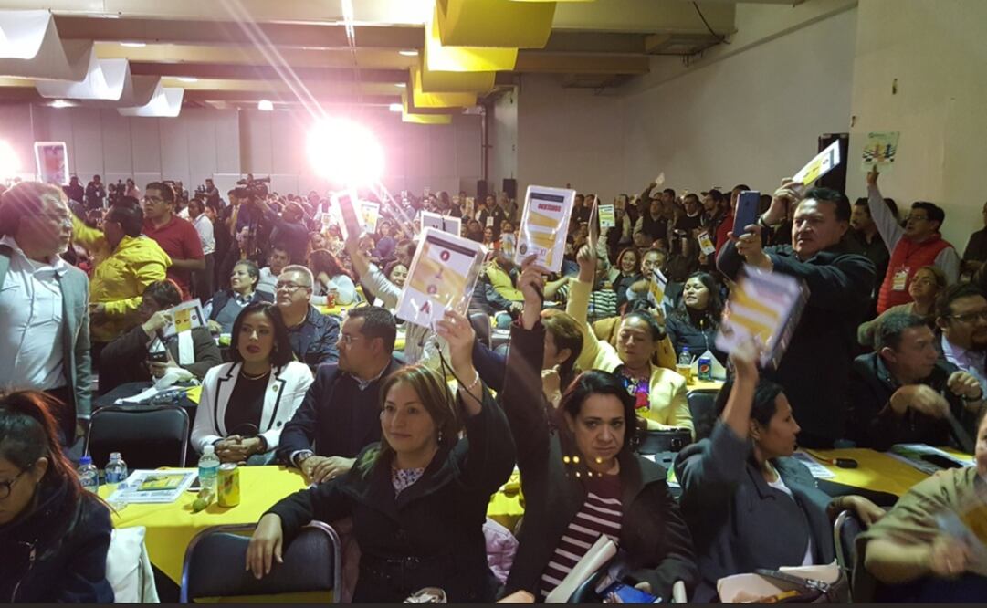 Tomada de @PRDMexico