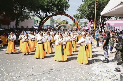 La 20 de Noviembre se llena de color