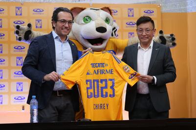 Firma Chirey con Tigres