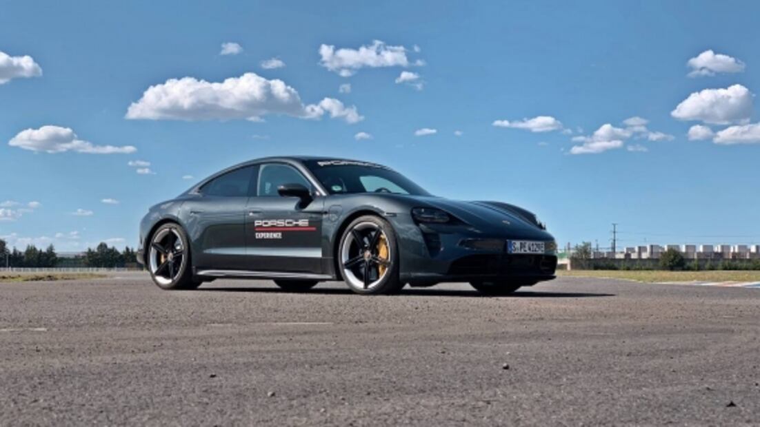 Porsche World Roadshow México, más de 20 autos deportivos al límite