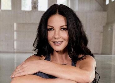 Así de hermosa lucía Catherine Zeta Jones cuando estaba embarazada de su segundo hijo, hace 20 años