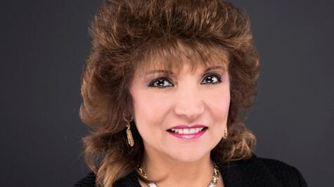 La multimillonaria que vendía "hot dogs" en Nueva York y ahora le aconseja a los ricos