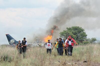 Aeroméxico despide a los tres pilotos del avión accidentado