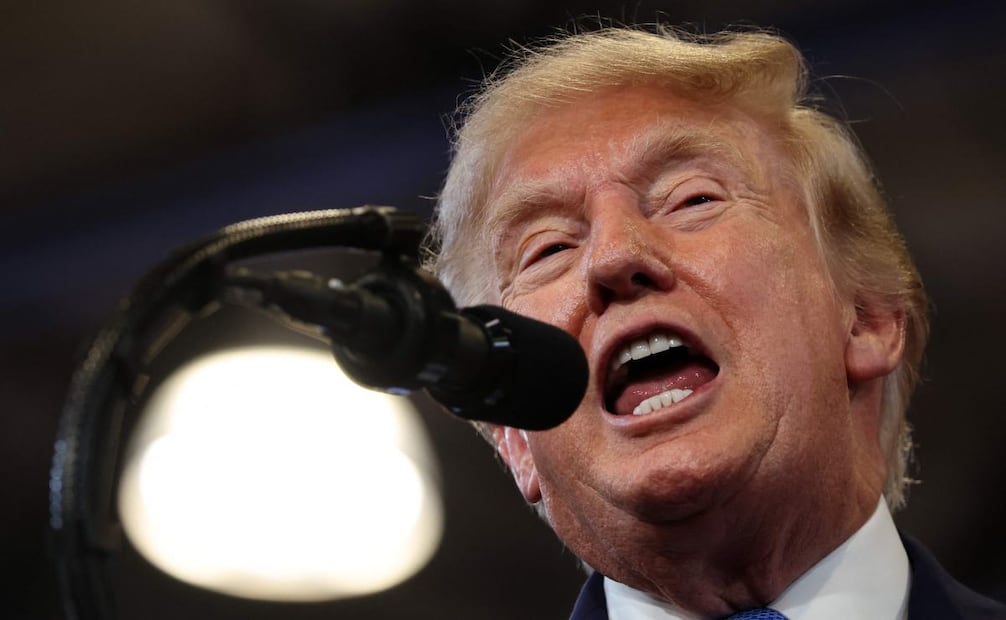 El presidente de Estados Unidos, Donald Trump, pronuncia un discurso en el Centro David S. Mack para Entrenamiento e Inteligencia el 14 de agosto de 2026 en Garden City, Nueva York. Foto: AFP/ Samuel Corum