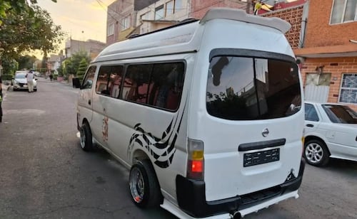 Cambian imagen de placas de transporte público en Edomex; cada región tendrá su propio diseño