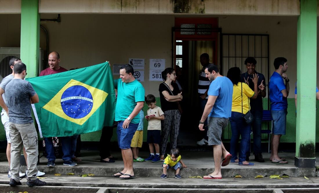 Además de la elección presidencial, unos 147.3 millones de brasileños convocados a las urnas, elegirán a gobernadores de 27 estados, dos tercios del Senado y los 513 diputados federales. (Foto: Xinhua)