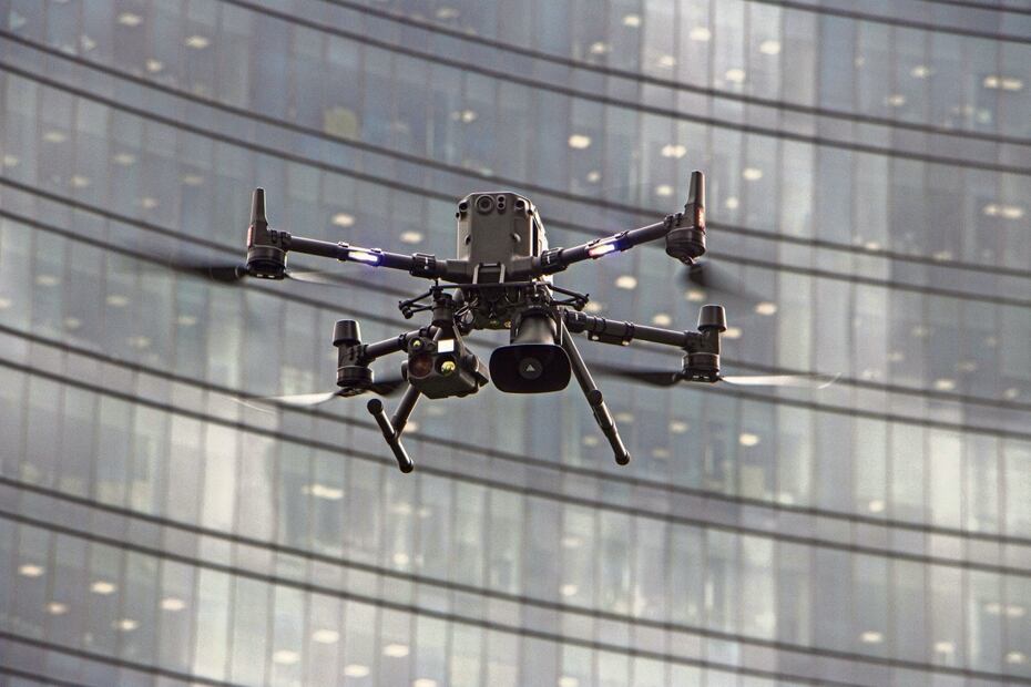 Los drones tienen una capacidad de registro de 15 kilómetros de distancia del objetivo o zona a investigar. Foto: Gabriel Pano / El Universal