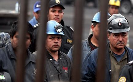 AMLO prevé que en primeros meses del 2024 se pueda llegar a los cuerpos de los mineros de Pasta de Conchos