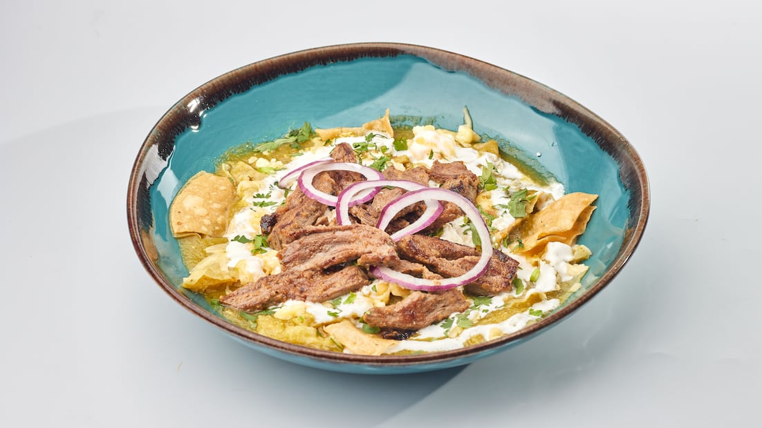 Los chilaquiles son una comida crujiente y picosa. Foto: Pexels