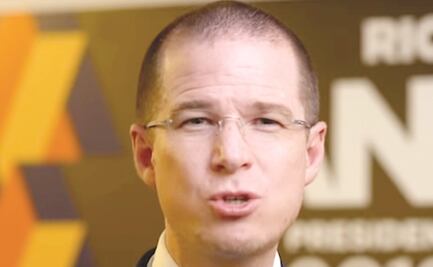 Anaya quiere volver al PAN por sus fueros