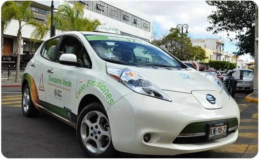Ministry of science looks to build electric taxi using Mexican technology
