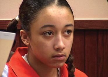 Rihanna, Kardashian y otras famosas piden libertad para joven que mató a su violador