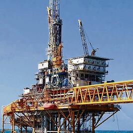 Analizan diputados reforma a Pemex