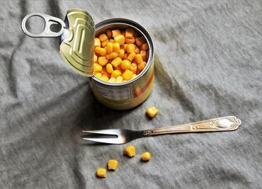 ¿Qué pasa si comes alimentos enlatados todos los días?