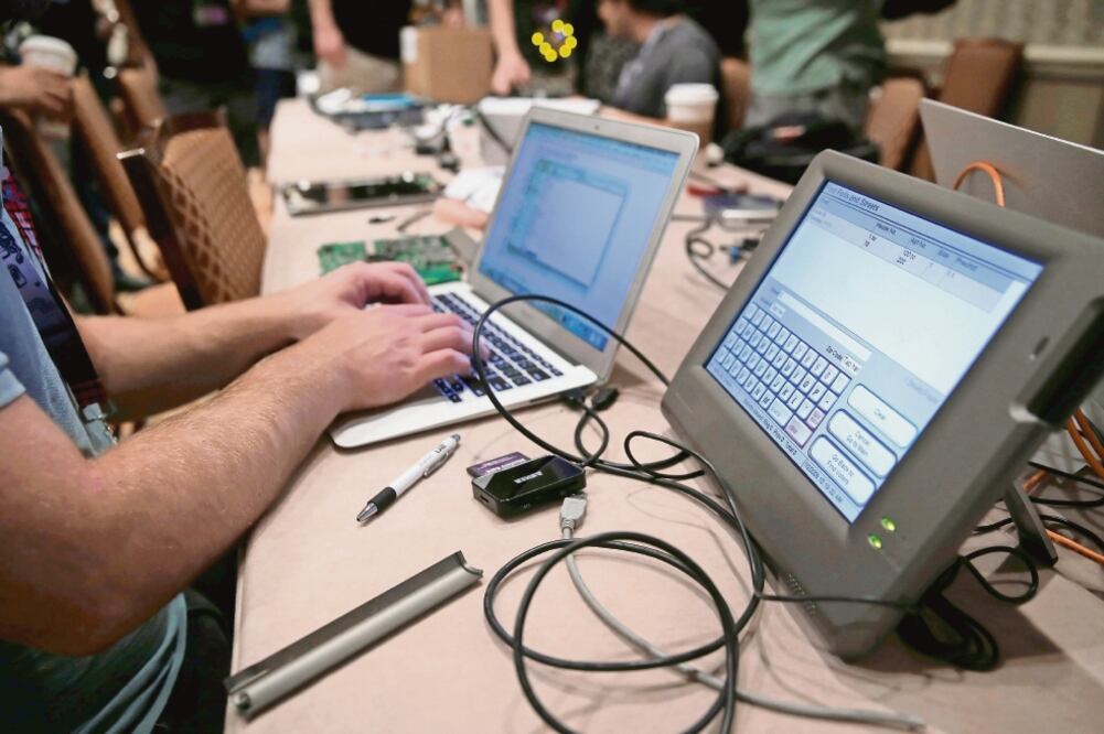 De acuerdo con MTP International, México es el octavo país en el mundo en robo de identidad y el segundo en Latinoamérica en términos de ataques (ARCHIVO EL UNIVERSAL)