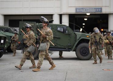 Guardia Nacional de EU llega a Los Ángeles; Trump despliega a elementos para aplacar protestas contra redadas migrantes