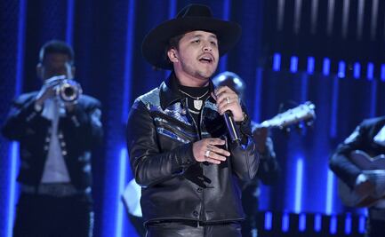 El problema legal de Christian Nodal con su exdisquera explicado paso a paso