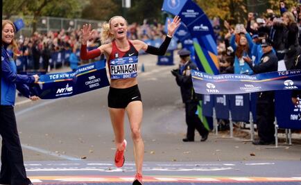 Conquista mujer estadounidense maratón de NY y hace historia