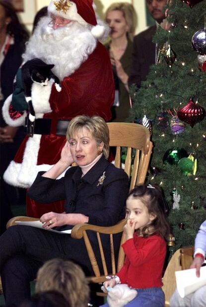 "Socks" o de dónde viene que hoy festejes a tu gato