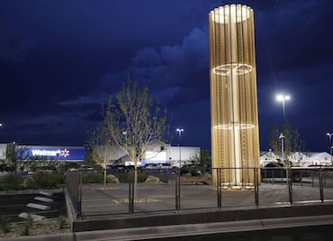 Recuerdan a víctimas de tiroteo en El Paso a un año de la masacre