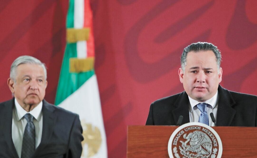 Santiago Nieto Castillo junto al expresidente Andrés Manuel López Obrador. Foto: Archivo/ EL UNIVERSAL
