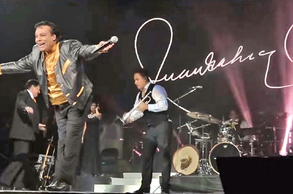 El video muestra a amigos, productores y personas cercanas al cantante (CORTESÍA)