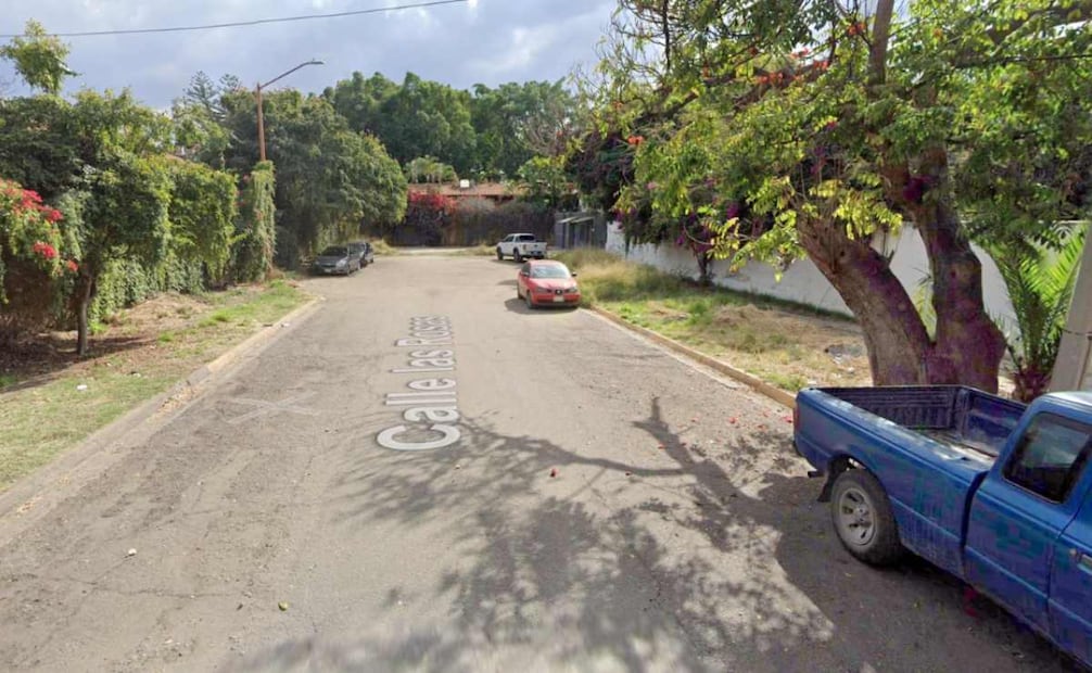 Acusan a Ayuntamiento de Oaxaca por apropiación de calle pública para construcción de plaza comercial; señalan apoyo a corporativo.
Foto: Especial.
