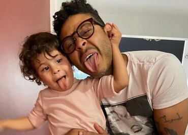 Hijo de Kalimba fascina cantando y bailando tema de OV7