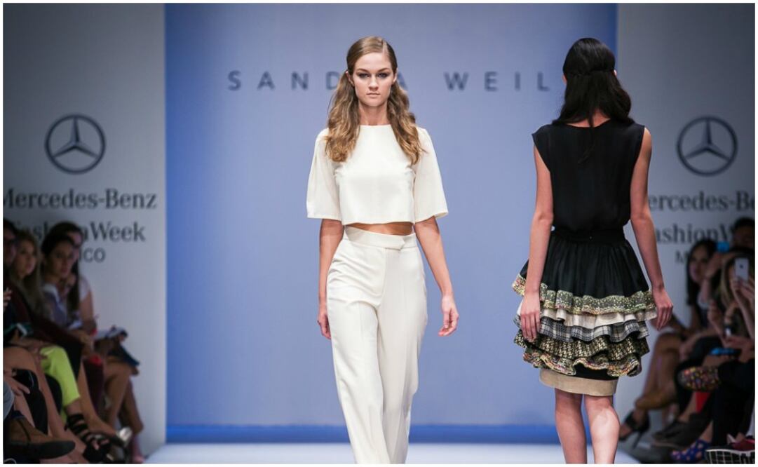 La primera jornada del Mercedes-Benz Fashion Week México finalizó con Sandra Weil y una colección más recatada y moderna que en otras ocasiones.