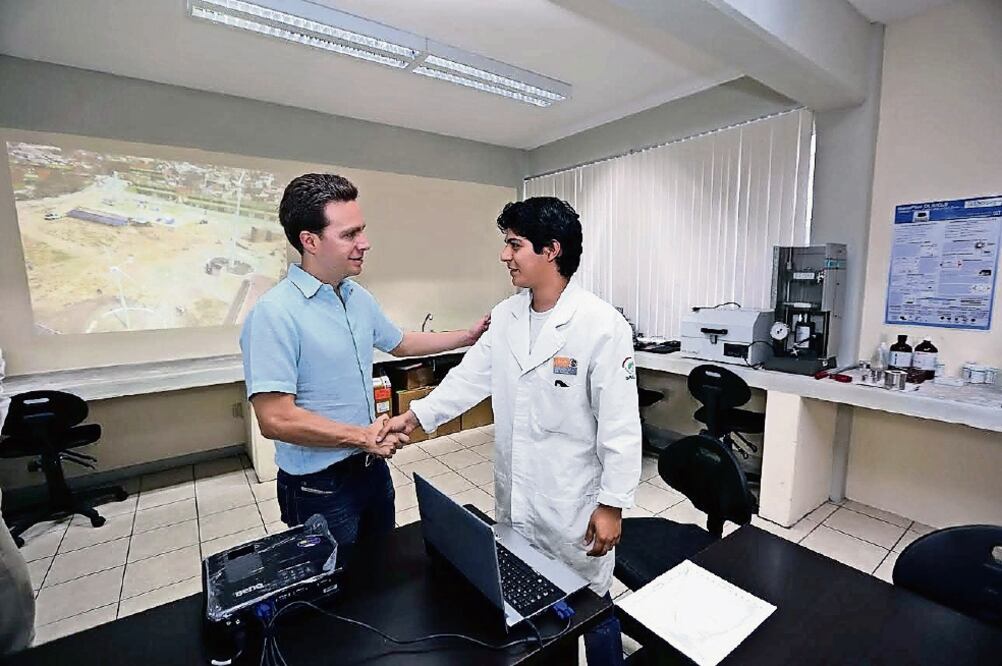 El gobierno de Manuel Velasco Coello hacer crecer la infraestructura educativa en el estado (Especial)