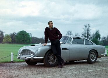 Aston Martin subastará el DB5 original de James Bond