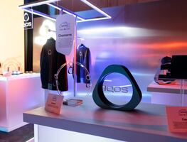 IQOS revoluciona los sentidos desde Volvo Fashion Week con Curious X