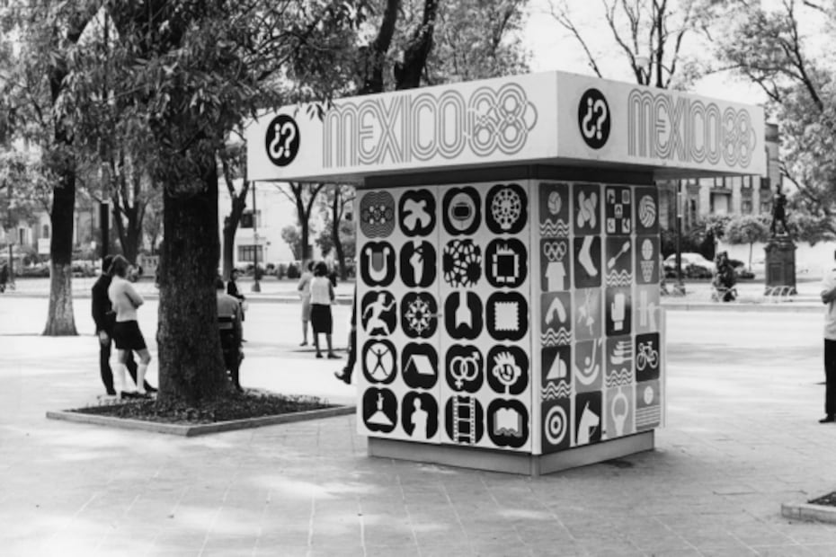 Guías de turistas: historiadores y actores