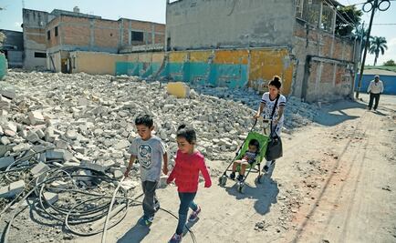 Home reconstruction for earthquake victims is left incomplete