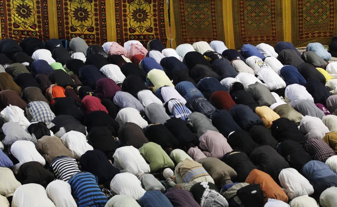 Ramadan starts on May 5 and ends on June 4 - Photo: Henry Romero/REUTERS