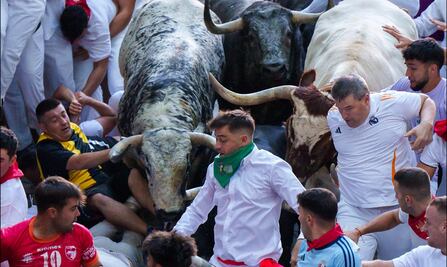 FOTOS: Los encierros de los sanfermines en imágenes: hay un herido por asta de toro