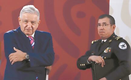 AMLO admite 5 momentos difíciles, mas no problemas
